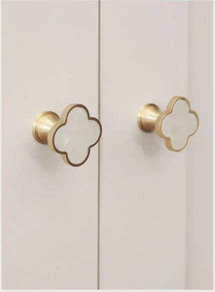 Alhambra Knob